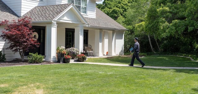 Crawlspace Technician